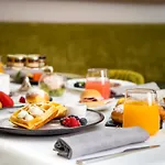 Elizabeth Unique | A Member Of Design Hotels™
